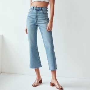 Levi's Ribcage High-Rise Crop Flare Jeans 29